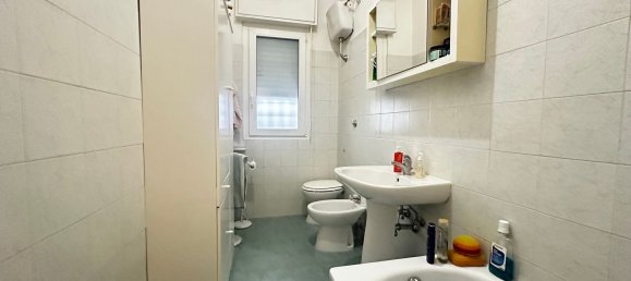 3 rooms Apartment in Rome, Italy No. 221885 38