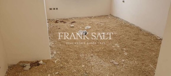 2 bedrooms Penthouse in Kappara, Malta No. 2876 6