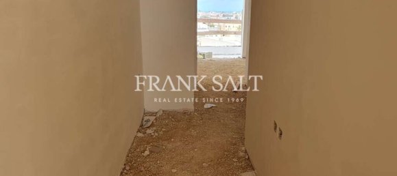 2 bedrooms Penthouse in Kappara, Malta No. 2876 9