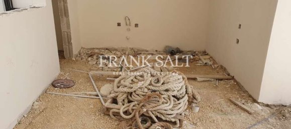 2 bedrooms Penthouse in Kappara, Malta No. 2876 13