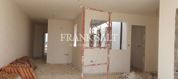 2 bedrooms Penthouse in Kappara, Malta No. 2876 14