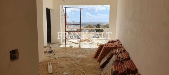 2 bedrooms Penthouse in Kappara, Malta No. 2876 12