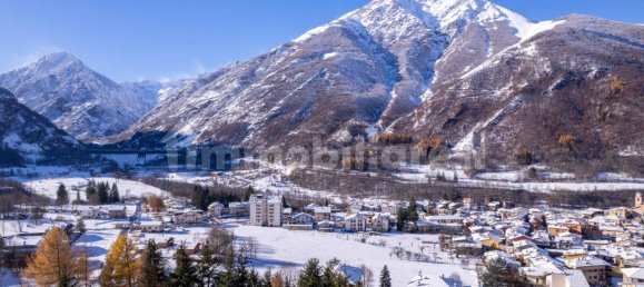 Villa de 9 dormitorios en Entracque, Italy No. 63335 8