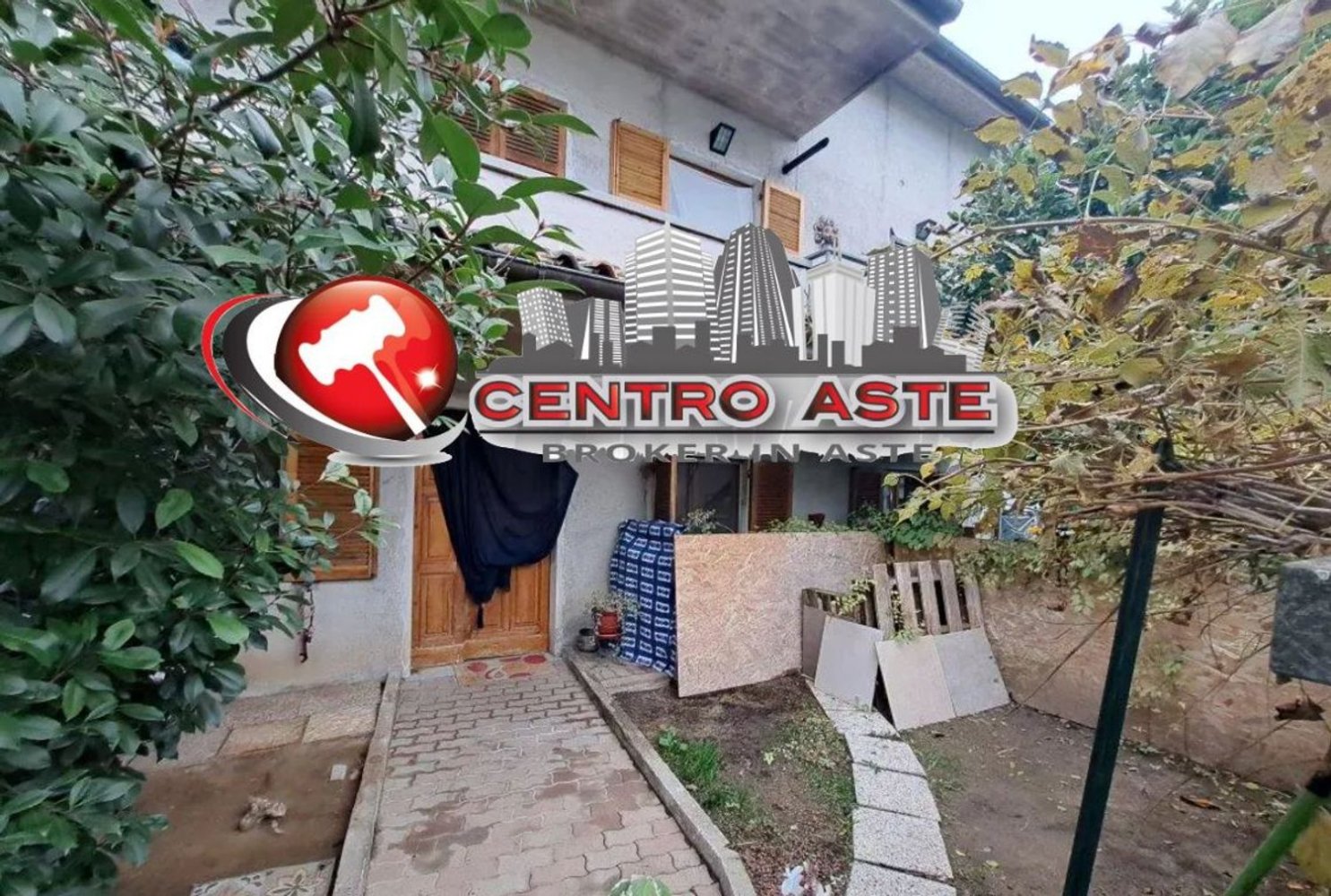 8-salle Appartement à Sant'Angelo in Vado, Italy No. 301837