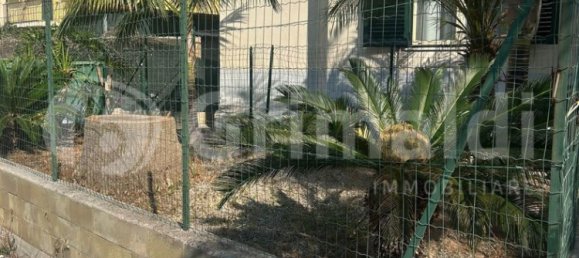 Apartamento de 3 divisões em Barcellona Pozzo di Gotto, Italy N.º 323032 3