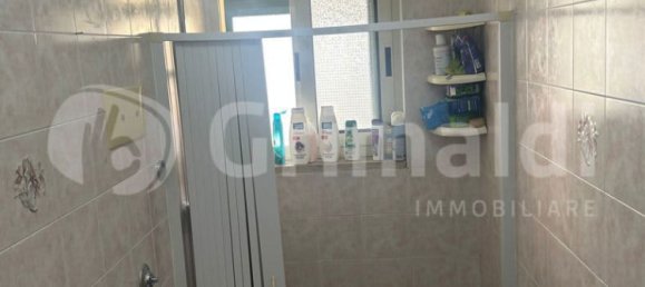 Apartamento de 3 divisões em Barcellona Pozzo di Gotto, Italy N.º 323032 23