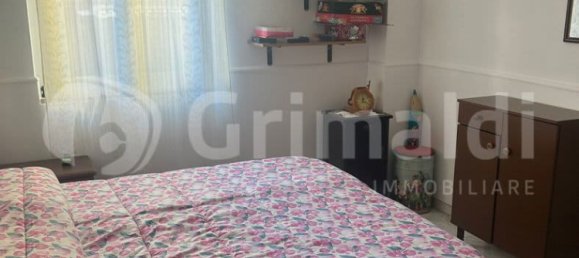 Apartamento de 3 divisões em Barcellona Pozzo di Gotto, Italy N.º 323032 22