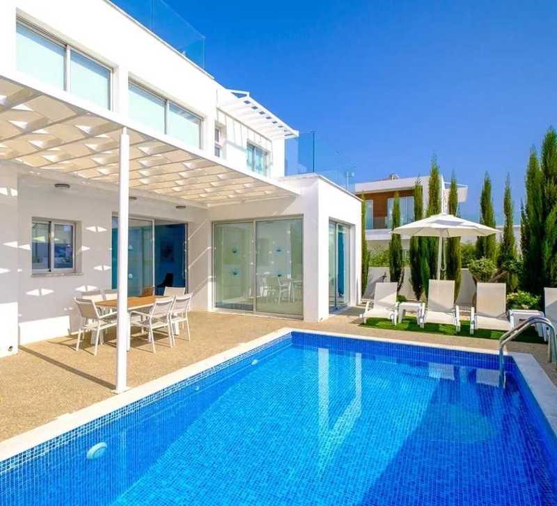 Casa de 4 dormitorios en Ayia Napa, Cyprus No. 7190