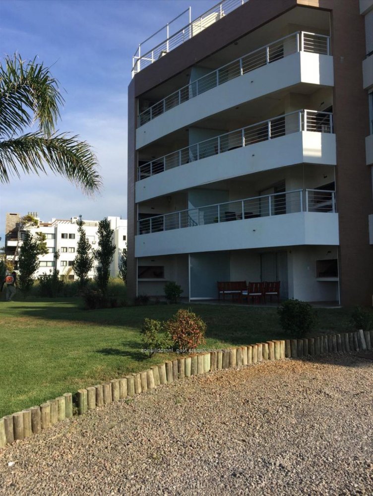 Apartamento T3 em Canelones, Uruguay N.º 12922