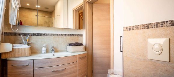 Moradia em banda de 6 divisões em Bielefeld, Germany N.º 327105 18