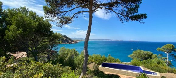 3 bedrooms House in Begur, Spain No. 150715 7