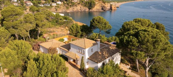 3 bedrooms House in Begur, Spain No. 150715 24