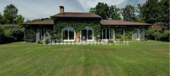 4 bedrooms Villa in Bogogno, Italy No. 278016 35