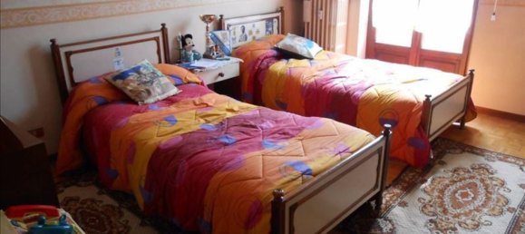 4 rooms Apartment in Valdilana, Italy No. 103392 4