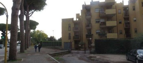 6 rooms Apartment in Latina, Italy No. 204775 15
