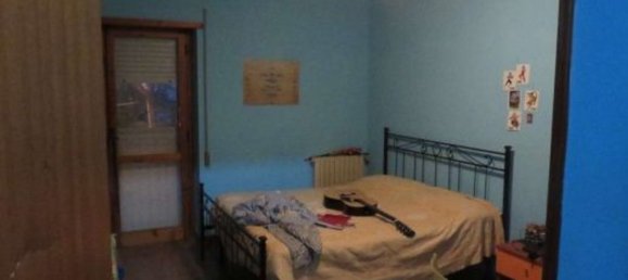 6 rooms Apartment in Latina, Italy No. 204775 8
