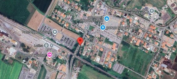 6 rooms Apartment in Latina, Italy No. 204775 13