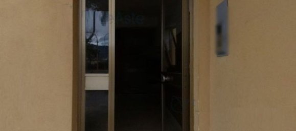 6 rooms Apartment in Latina, Italy No. 204775 12