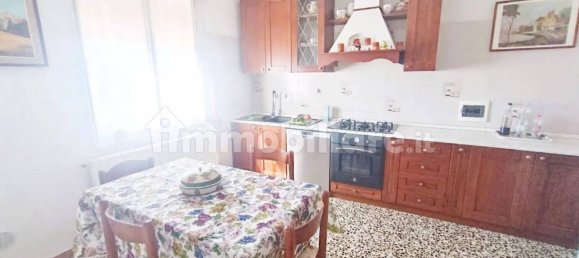 5 bedrooms Apartment in Bagnolo in Piano, Italy No. 126445 3