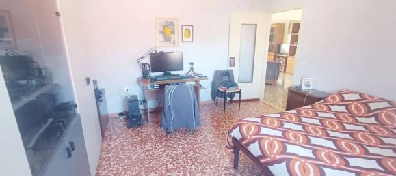 5 bedrooms Apartment in Bagnolo in Piano, Italy No. 126445 9