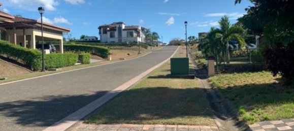 Дом с 4 спальнями в Алахуэла, Коста-Рика № 1261 2