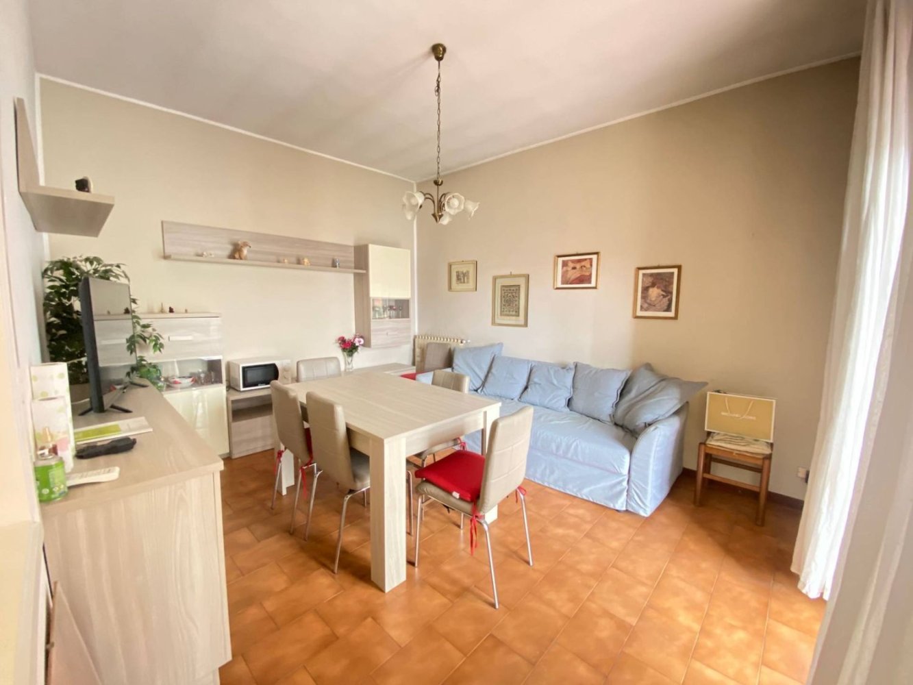 2 غرف نوم شقة في Caponago, Italy رقم 378434