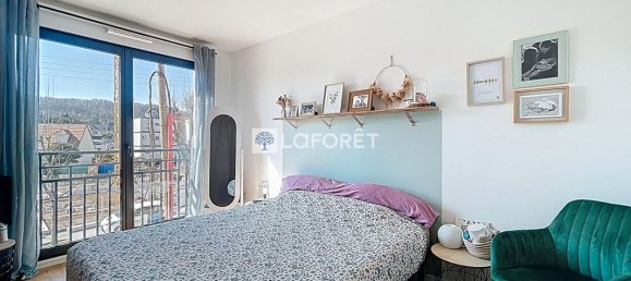 2 bedrooms Apartment in Saint-Cyr-l'Ecole, France No. 149371 7