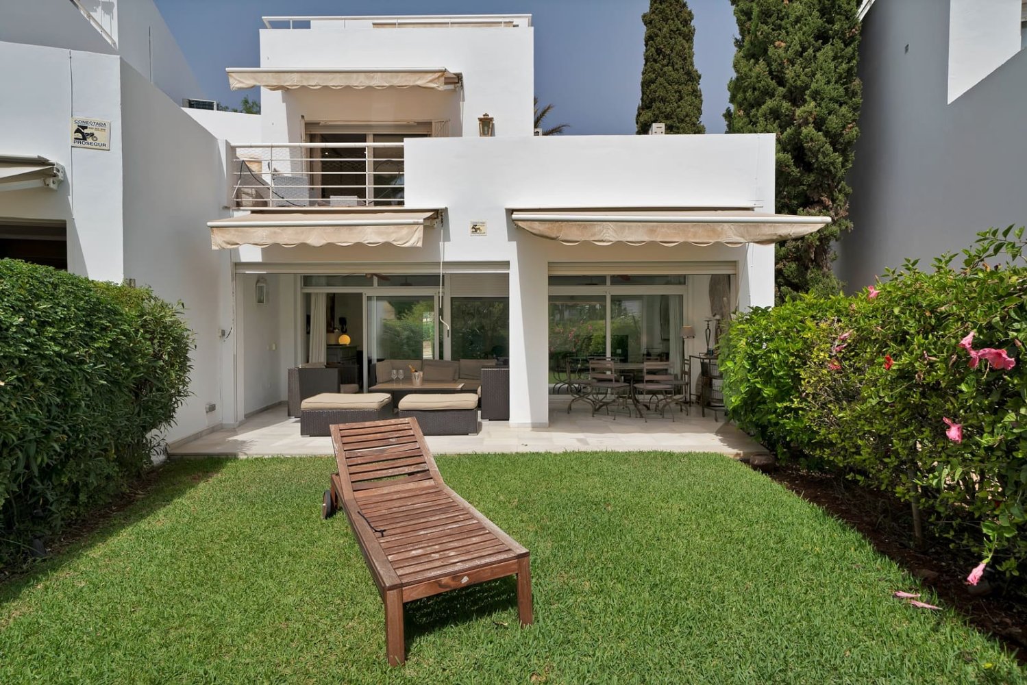 Casa de 5 dormitorios en Marbella, Spain No. 243490