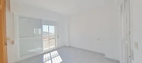 Apartamento de 4 dormitorios en Málaga, Spain No. 175037 11