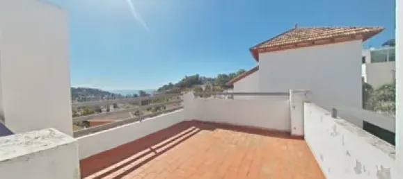 Apartamento de 4 dormitorios en Málaga, Spain No. 175037 3