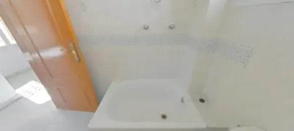 Apartamento de 4 dormitorios en Málaga, Spain No. 175037 25