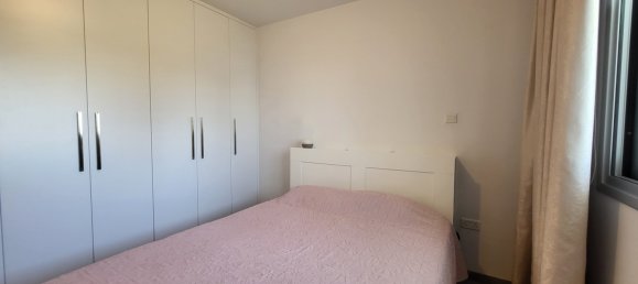 3 bedrooms Apartment in Larnaca, Cyprus No. 35477 7