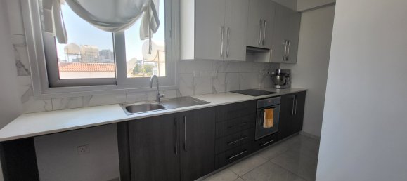 3 bedrooms Apartment in Larnaca, Cyprus No. 35477 5