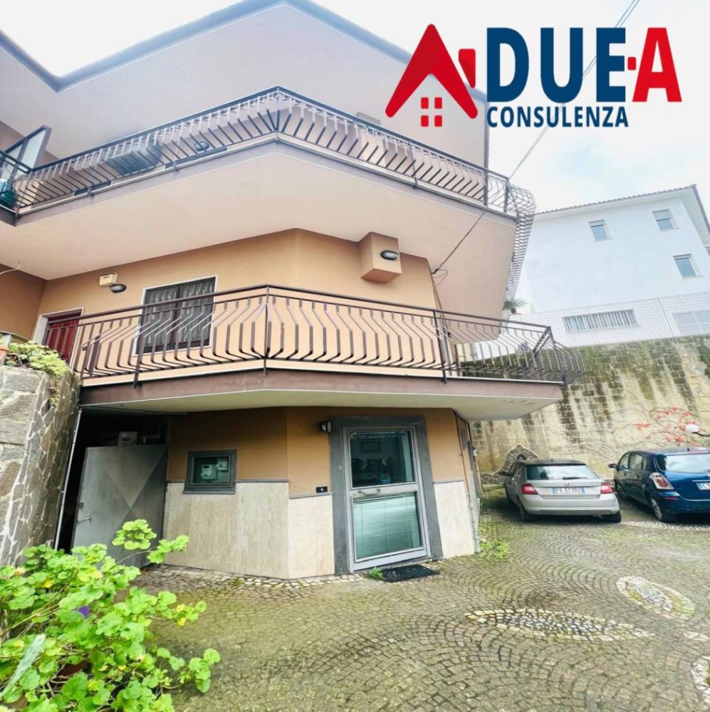 3 Schlafzimmer Villa in Naples, Italy, Nr. 277227