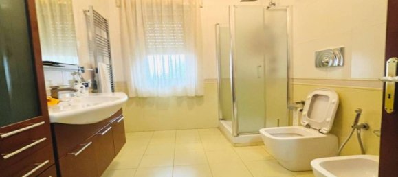 3 Schlafzimmer Villa in Naples, Italy, Nr. 277227 19