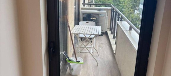 2 bedrooms Apartment in Levallois-Perret, France No. 329012 3