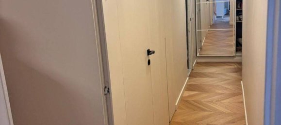 2 bedrooms Apartment in Levallois-Perret, France No. 329012 7