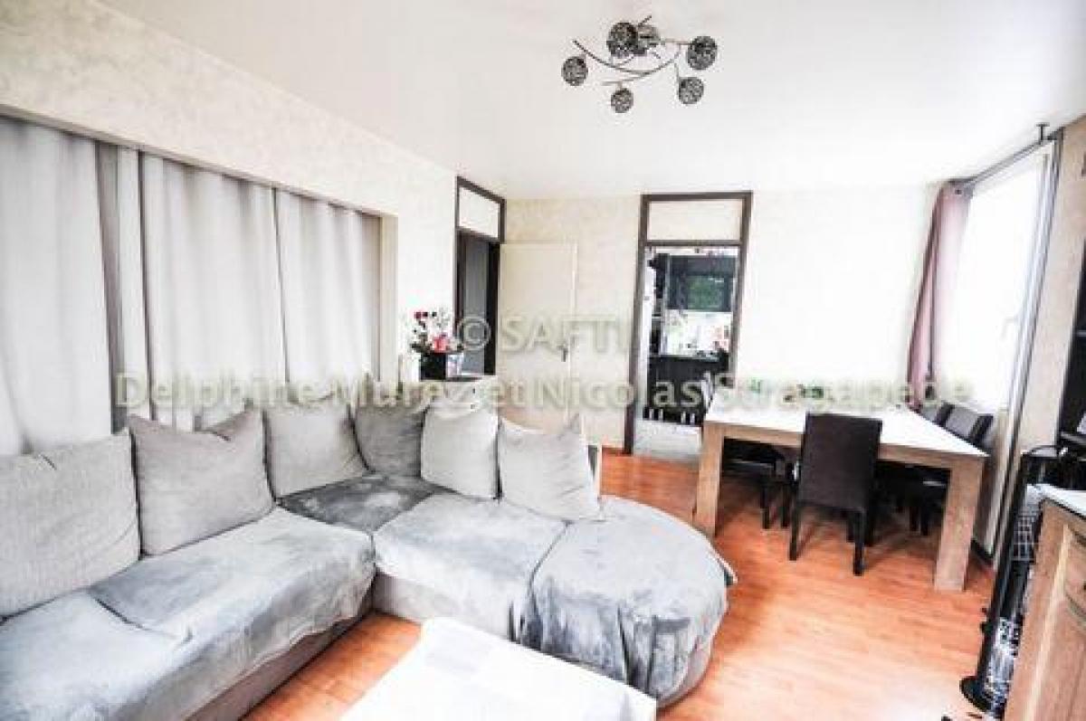 2 bedrooms Apartment in La Sentinelle, France No. 26429