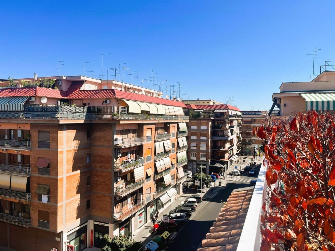 Ático de 3 dormitorios en Rome, Italy No. 338013