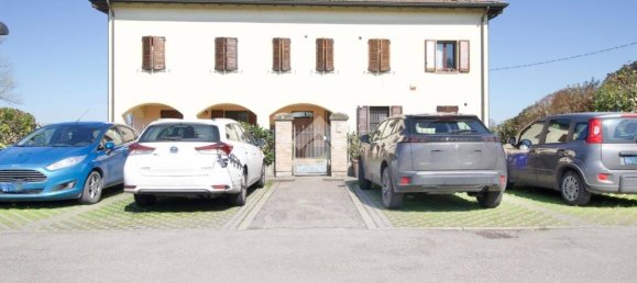 Studio in Reggio Emilia, Italy, Nr. 12436 32