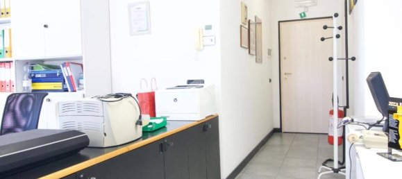 Studio in Reggio Emilia, Italy, Nr. 12436 17