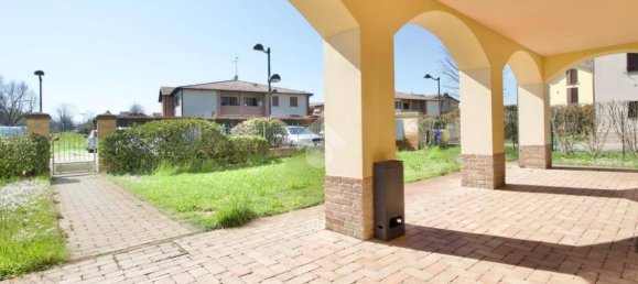 Studio in Reggio Emilia, Italy, Nr. 12436 42