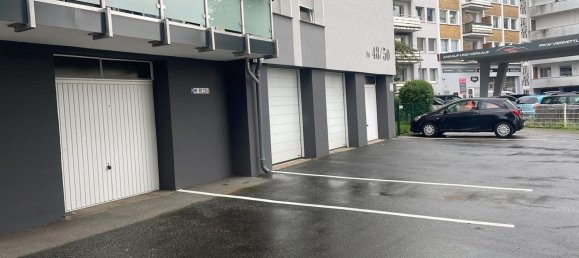 Parkplatz in Mülheim an der Ruhr, Germany, Nr. 371551 2