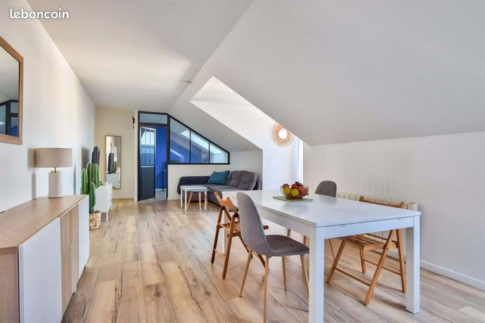 Dúplex de 3 dormitorios en Argenteuil, France No. 307607