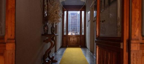 8 rooms Apartment in Arcevia, Italy No. 2255 2