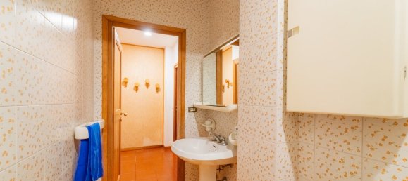 Villa de 4 dormitorios en Osimo, Italy No. 206989 42