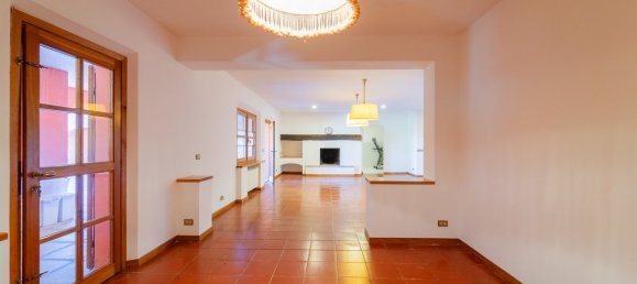 Villa de 4 dormitorios en Osimo, Italy No. 206989 32