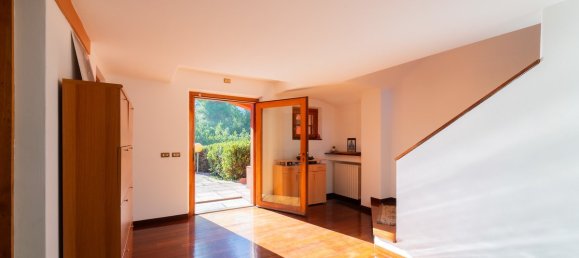 Villa de 4 dormitorios en Osimo, Italy No. 206989 30