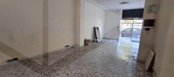 Gewerbliche Immobilie in Bari, Italy 40m², Nr. 21039 6