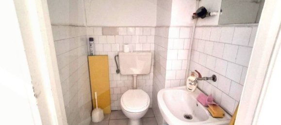 Gewerbliche Immobilie in Bari, Italy 40m², Nr. 21039 7